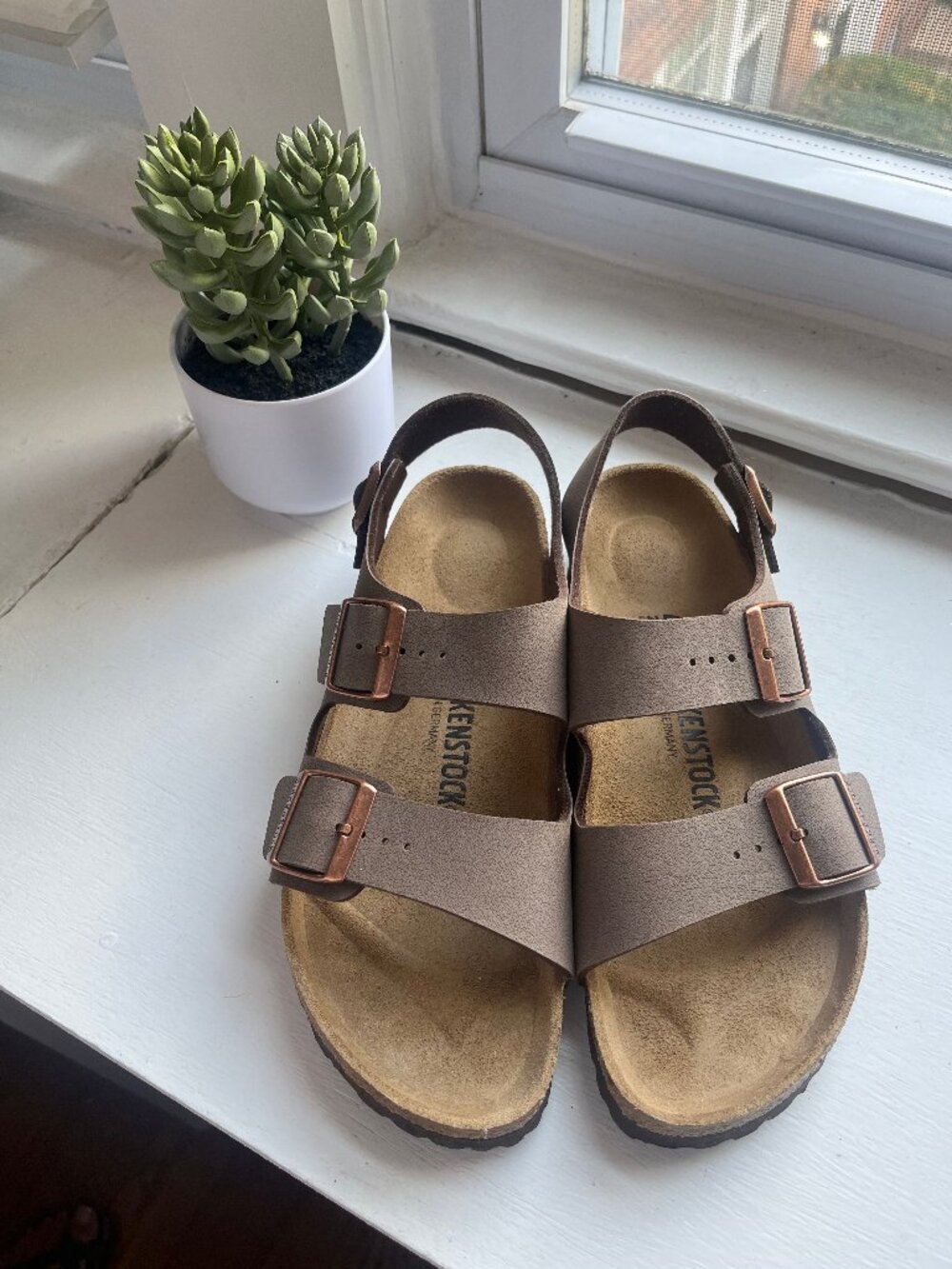 Mocha Milano Birkenstock (Women's Size 40 Narrow)